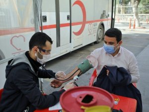 Şehitkamil’den Kızılay’a 2021 yılına 2021 ünite kan