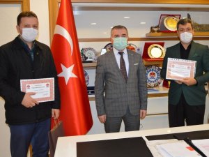 Başkan Özdemir’den gassallara teşekkür belgesi