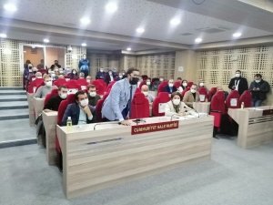 Menemen seçimi üçüncü kez ertelendi