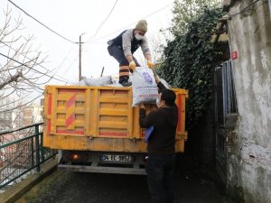 Eyüpsultan’da bin 200 aileye kömür desteği