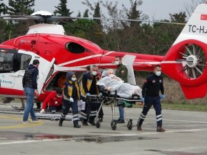 Samsun’da beyin kanaması geçiren hastanın yardımına ambulans helikopter yetişti