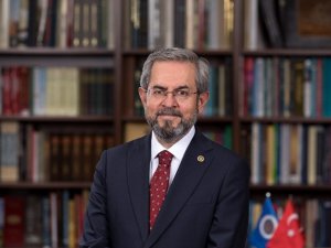 Ankara Üniversitesi’nden parfüm ve kozmetik için akademik adım