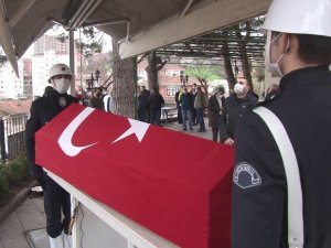 15 Temmuz Gazisi Nihat Şahin Pendik’te son yolculuğuna uğurlandı