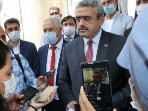 MHP İl Başkanı Alıcık gazetecilere saldırıyı kınadı