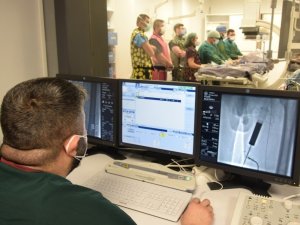 Ayaktaki tıkalı damarlar Perifer Anjiyo ile açılıyor