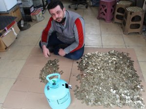 6 ayda biriktirdiklerini 6 saatte zor saydılar