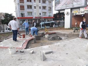 Tarihi Yakacık Meydanı eski günlerine dönüyor