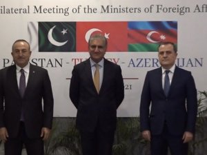 Türkiye-Pakistan-Azerbaycan Dışişleri Bakanları Üçlü Toplantısı başladı