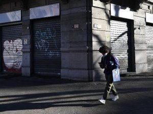 İtalya’da Covid-19’a bağlı can kaybı 80 bini aştı