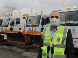 Kar yağışı İstanbul’a giriş yaptı, ekipler alarm durumuna geçti