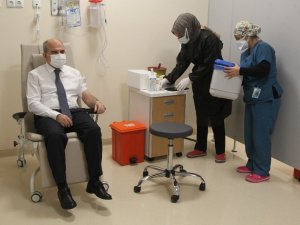 Konya’da korona virüs aşısı yapılmaya başlandı