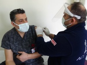 Edremit’te ilk aşılar yapıldı