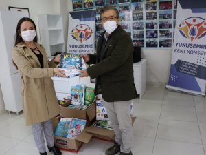 Yunusemre’de kitap ve oyuncak kampanyasına devan ediliyor