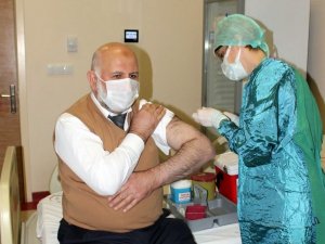 Karasu’da aşı uygulaması başladı