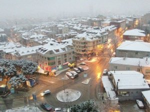 Beyaza bürünen İstanbul havadan görüntülendi