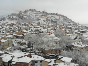 Kütahya’daki beyaz güzellik havadan görüntülendi