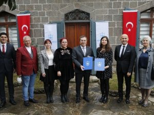 Konak’ta imzalar çevre için atıldı