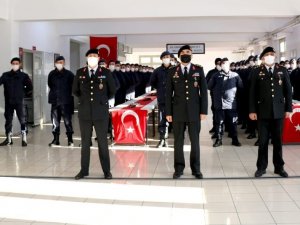 İzmir’de kısa dönem askerler yemin etti