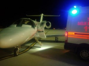 Uçak ambulans 2,5 aylık bebek için havalandı