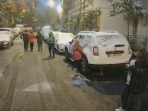 Alibeyköy’de vatandaşlar karın tadını çıkardı