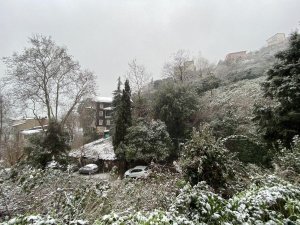 Beyaza bürünen Sarıyer’de kartpostallık görüntüler oluştu