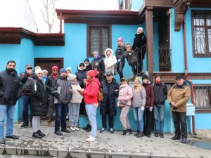 30 kişilik turist kafilesi kısıtlama saatlerinde Afyonkarahisar’ı gezdi