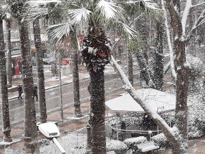 Denizli’yi kaplayan beyaz örtü herkesi mutlu etti