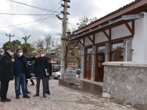 Başkan Çelik Karaoğlanlı Mahallesi’nde incelemelerde bulundu