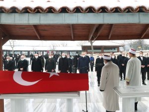 Sosyolog Prof. Dr. Nur Vergin son yolculuğuna uğurlandı