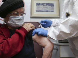 Covid-19 aşılamasında ikinci aşamaya geçildi