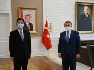 Sağlık Bakanı Koca, Çin’in Ankara Büyükelçisi Liu Shaobin ile görüştü