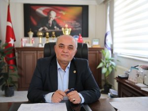 İhsaniye’de Alman ortaklığı ile çilek yetiştirilecek