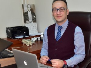 Kadınlarda 51-60 yaş arası artan rahim iç zarı kalınlıkları kanser riski taşıyabilir