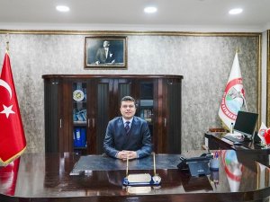 Silvan Kaymakamı Öztürk göreve başladı
