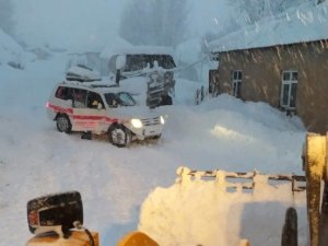 Beyin kanaması geçiren kadın için 3 saat süren seferberlik