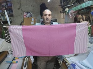 Kara tezgahlarda üretilen peşkirlere Avrupa’dan büyük ilgi