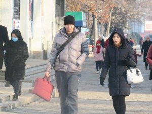 Kırgızistan, yurt dışından gelenlere PCR test zorunluluğu getiriyor