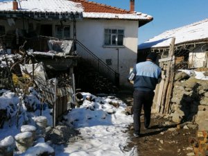 Manisa Büyükşehir kar kış demeden ihtiyaç sahibinin yanında