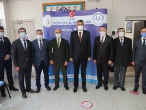 "Müslüman; adil, doğru, güvenilir ve özüyle-sözü bir olandır"