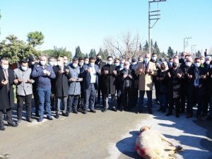 Salihli’de 16 kilometrelik beton yol dualarla açıldı