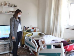 Kaş Belediyesi’nden 28 hastaya daha yatak yardımı