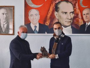 KAPTİD Başkanı Dinler, MHP Ürgüp İlçe Başkanı Öz’ü ziyaret etti