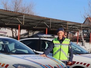 Kaputa vur kedileri kurtar