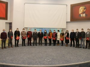 Öğretmenlere başarı belgesi