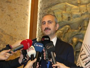 Adalet Bakanı Gül’den Anayasa Mahkemesi açıklaması