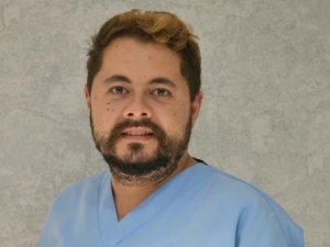 Dr. Mustafa Kadir Toktaş: "Diş tedavisini aksatmak virüsten daha tehlikeli"