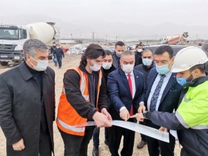 Milletvekili Tüfenkci: "Malatya ve Elazığ halkı olarak omuz omuza vererek yaraları sardık"