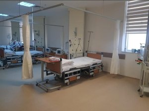 Kuşadası Devlet Hastanesi’nde 1.basamak yoğun bakım ünitesi hizmete girdi