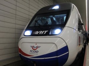 Ankara-Sivas Yüksek Hızlı Tren Hattı Projesi’nde performans testleri başladı