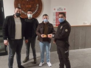 AK Parti Ürgüp Gençlik Kolları, güvenlik güçleri ve sağlık çalışanlarına çorba ikram etti
